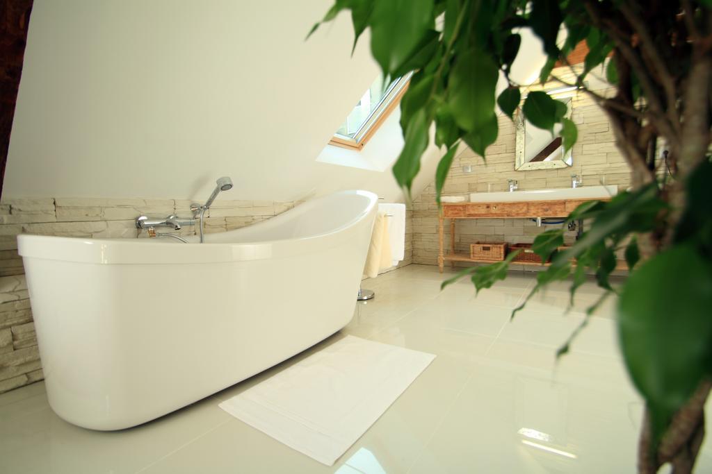 Hotel Spa Le Miel Des Muses Μπριβ-λα-Γκαγιάρντ Δωμάτιο φωτογραφία