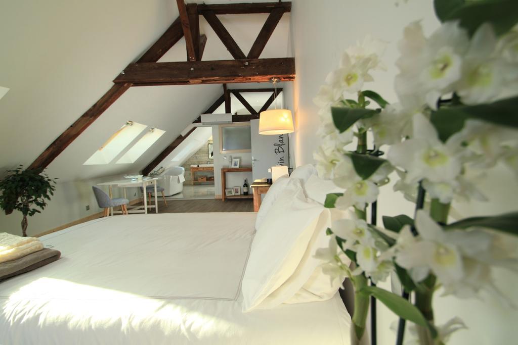 Hotel Spa Le Miel Des Muses Μπριβ-λα-Γκαγιάρντ Δωμάτιο φωτογραφία
