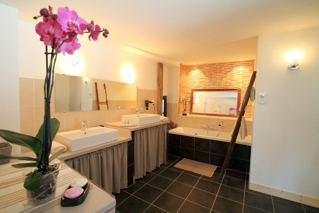 Hotel Spa Le Miel Des Muses Μπριβ-λα-Γκαγιάρντ Εξωτερικό φωτογραφία