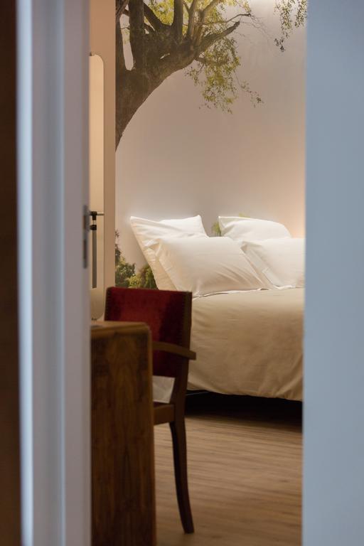 Hotel Spa Le Miel Des Muses Μπριβ-λα-Γκαγιάρντ Εξωτερικό φωτογραφία